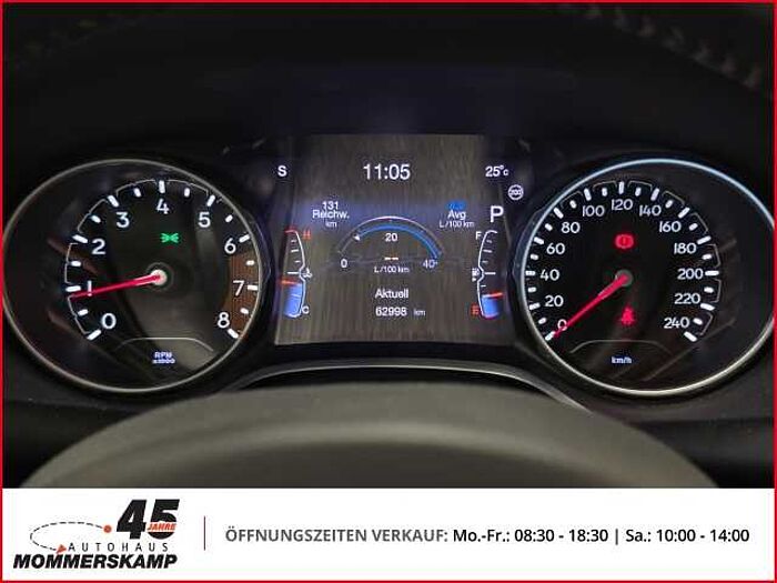 Jeep Compass Limited 4WD+AHK+Rückfahrkam.+Einparkhilfe v&h+LenkradHZG+Kurvenlicht