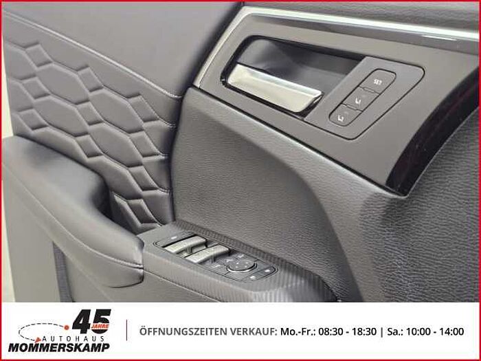 Mitsubishi Outlander 2,4 TOP 2 Fabrig+4WD Sitzhzg v&h+E-Sitze+Klimasitze+PANO+Digitaler.Inn