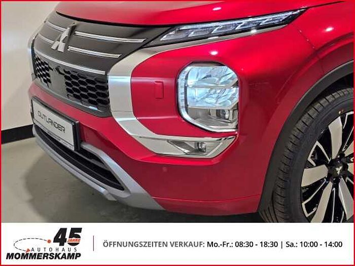 Mitsubishi Outlander 2,4 TOP 2 Fabrig+4WD Sitzhzg v&h+E-Sitze+Klimasitze+PANO+Digitaler.Inn
