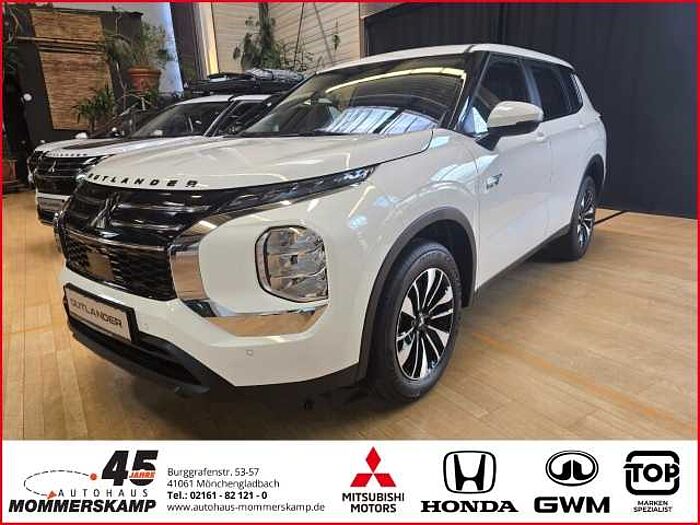 Mitsubishi Outlander 2,4 Diamant PLUS+4WD+PDC+Sitzhzg+Lenkradhzg+Leder+Tempomat+Navi