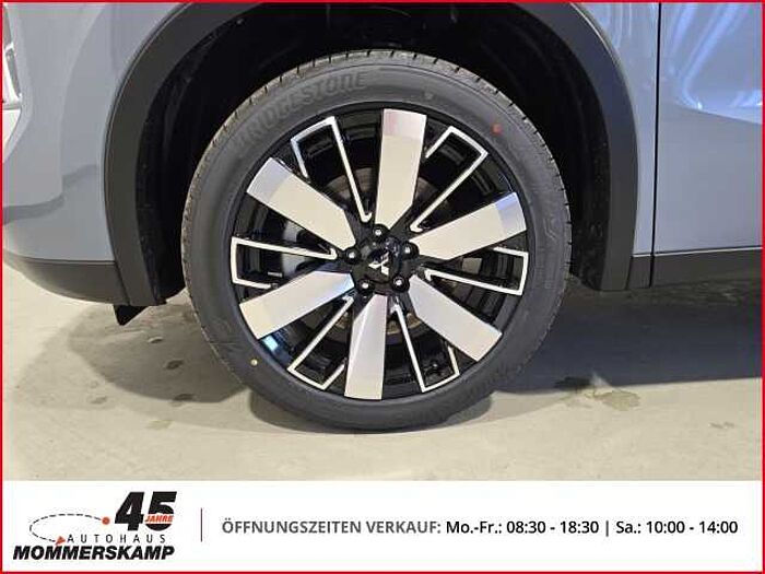 Mitsubishi Outlander 2,4 Select+4WD+Klima+Leder+Navi+PDC+HUD+LED+360 Grad Kamera
