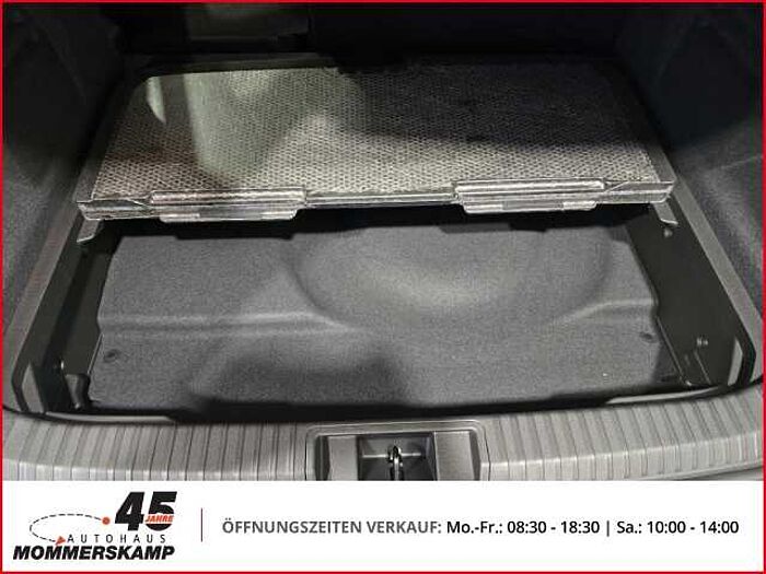 Mitsubishi Grandis 1,8 Intro Edition Hybrid+Automatik+Ambientebel. +Lenkradhzg+Sitzhzg+Kamer