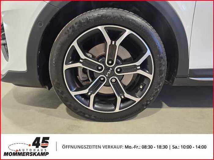 Kia XCee'd Black Xdition+Automatik+Leder+Kamera+PDC+Tempomat+digi.Cockpit XCeed