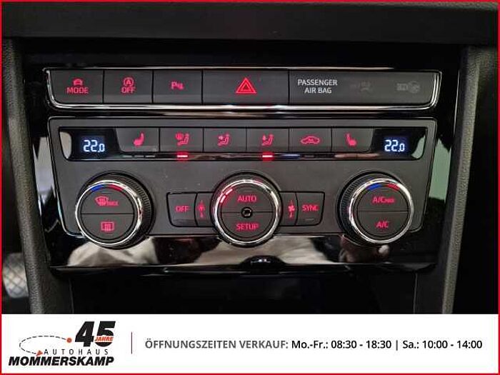 SEAT Leon FR 2.0 TSI+Automatik+Leder+Allwetter+AHK+el.PANO+Tempomat+Navi+PDC+Sitzhzg