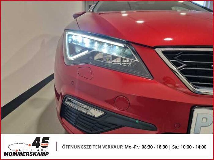 SEAT Leon FR 2.0 TSI+Automatik+Leder+Allwetter+AHK+el.PANO+Tempomat+Navi+PDC+Sitzhzg