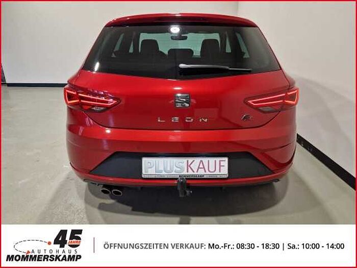 SEAT Leon FR 2.0 TSI+Automatik+Leder+Allwetter+AHK+el.PANO+Tempomat+Navi+PDC+Sitzhzg