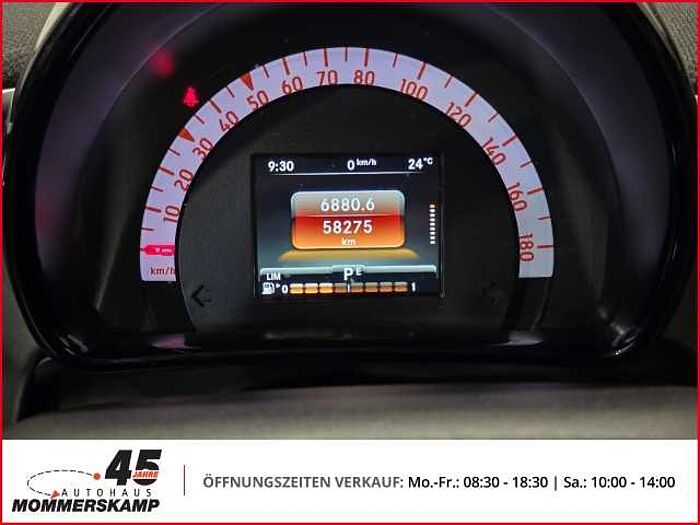 Smart fortwo cabrio 52 kW+El. Verdeck+Navi+Klimaautom+SitzHZG+Spurhalteass.